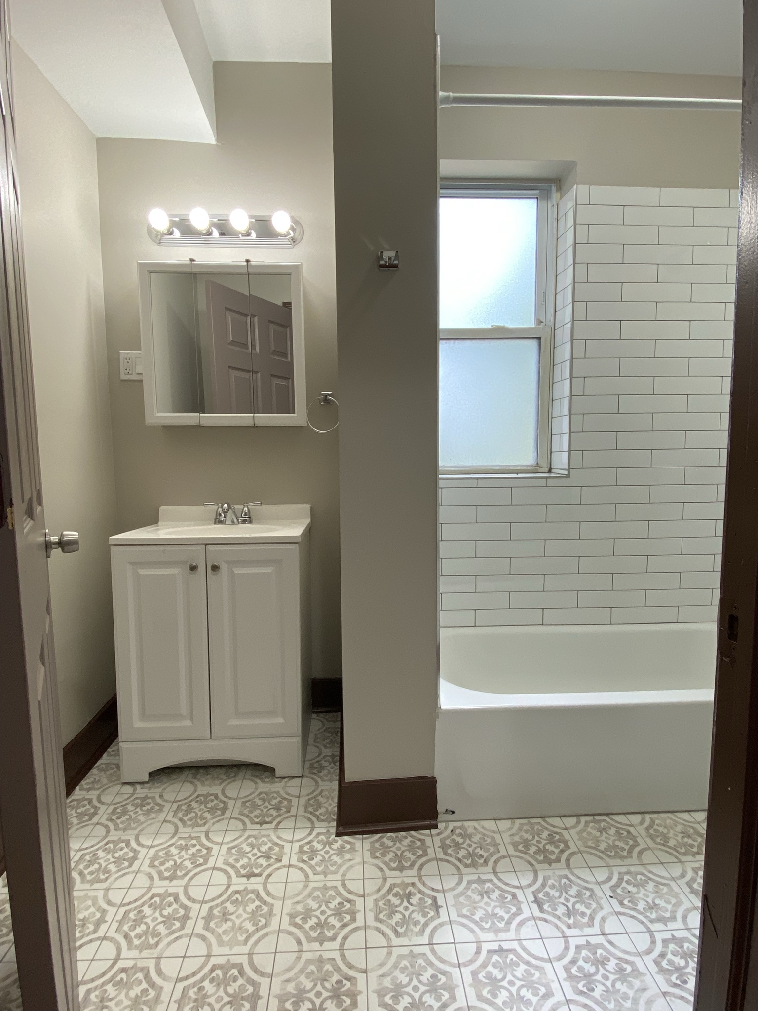 3536-46 W Jackson Blvd - 3542- Unit 1